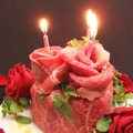 料理メニュー写真 肉ケーキ 誕生日 記念日 サプライズ パーティ