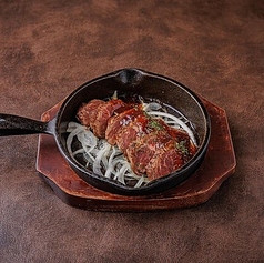 鉄板ステーキ