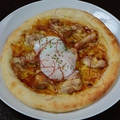 料理メニュー写真 鶏のてりたまピザ/海老マヨピザ