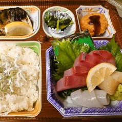 豪華！ごちそう海鮮弁当♪