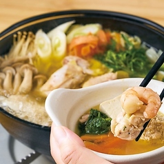 心も体も温まる期間限定の鍋をご用意しております！