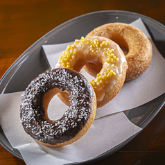 アンバーの特集写真