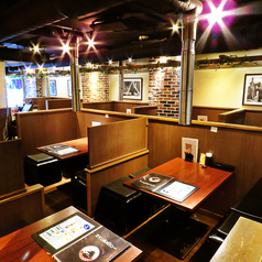 コラボ KollaBo 新宿店の雰囲気1