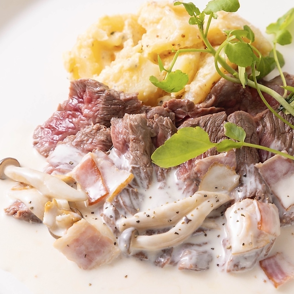 ハラミステーキ　ポルチーニ風味のキノコソース