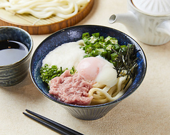 鎌倉トロたくとろろうどん/そば　 Minced Tuna, Pickled Radish & Grated Yam Udon or  Soba Noodles