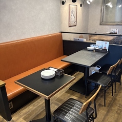 ８名様までご案内させていただけます。