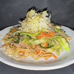 焼きそば (ソース/ネギ塩)