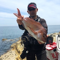 【週末は店主の釣り上げたお刺身で一杯】
