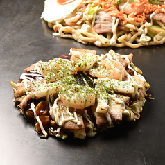 素材選びと調理法にこだわる鉄板焼きの魅力