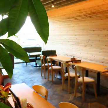 BEN S MORNING CAFE ベンズモーニングカフェの雰囲気1