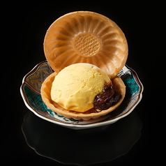 濃厚な最中アイス