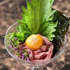 カクテルタンユッケ