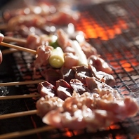 博多炭火焼き鳥がおすすめ！丁寧に焼いております♪