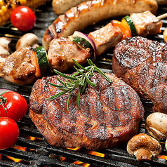 おいしいお肉が贅沢に味わえるコース多数♪