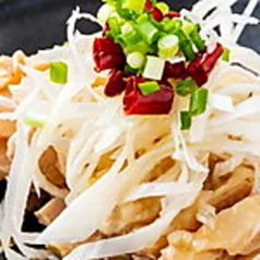 蒸し鶏の葱ソースがけ