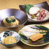 無料Wi-Fiあり/ドリンク持込可能です。電子マネー・QRコード決済に対応しておりませんのでカードか現金でのお支払いをお願いいたします。また、匂いがきつい香水などをつけてのご来店もお断りしております。ご予約日の3日前から予約取消時と予約変更時、キャンセル料が発生いたしますため、日程を確定後、ご予約ください。