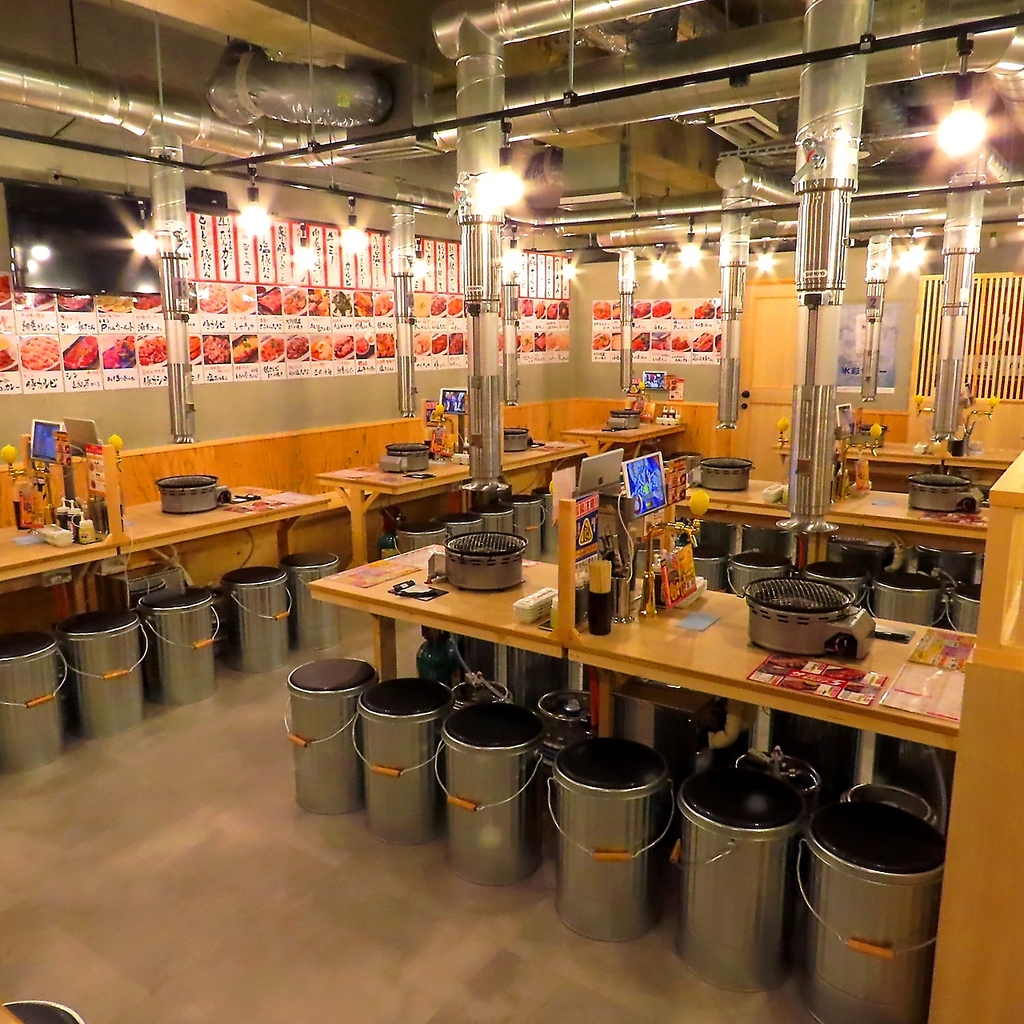 各種会社宴会や打ち上げなど幅広いシーンに♪開放的な店内でお食事をお楽しみ頂けます♪