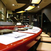 お客様の目の前で天ぷらを揚げることが出来ます。