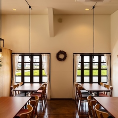 天井高く開放感があります