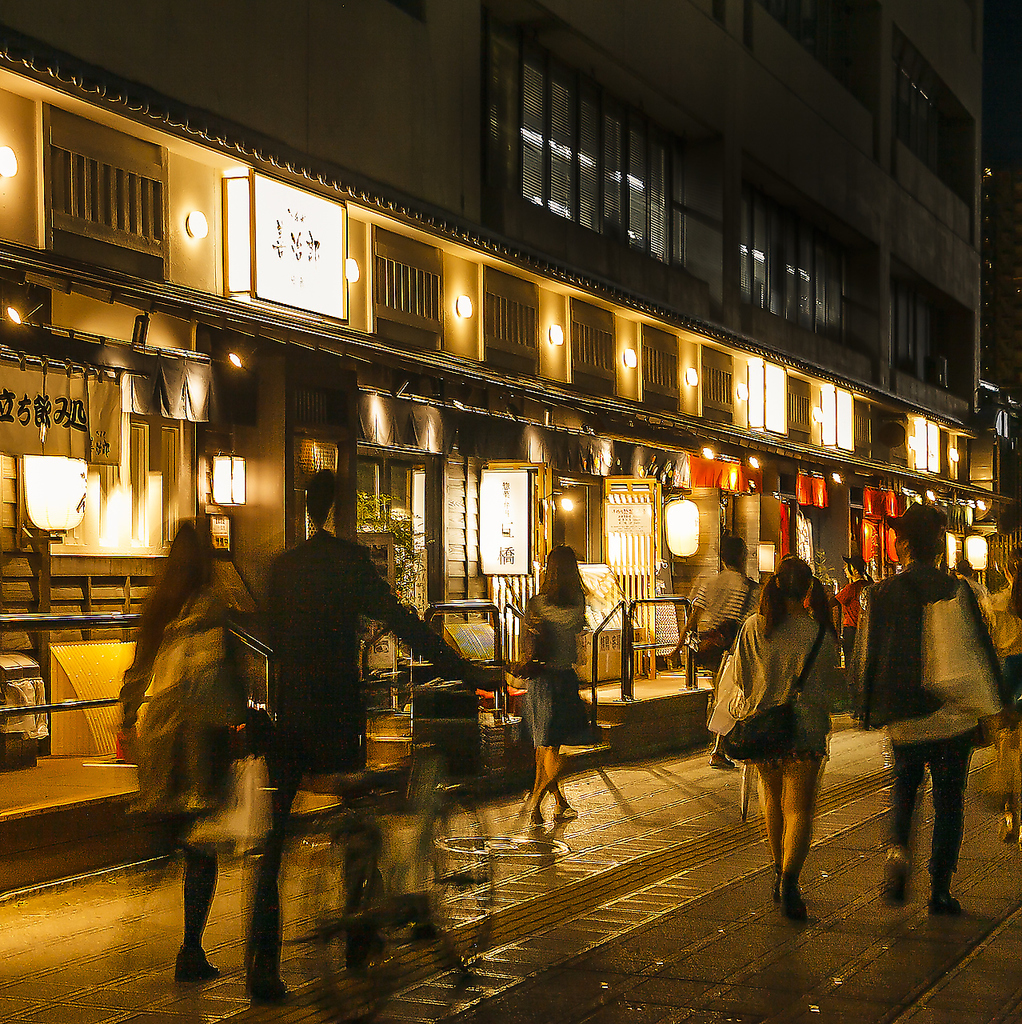 五橋横丁は仙台駅徒歩2分の【牛たん/海鮮/串揚げ/立ち飲み】4店舗のメニューが一気に楽しめる横丁♪