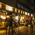 五橋横丁は仙台駅徒歩2分の【牛たん/海鮮/串揚げ/立ち飲み】4店舗のメニューが一気に楽しめる横丁♪