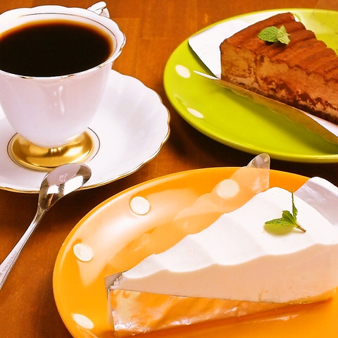 こだわりコーヒーが飲めるお店♪中野坂上駅より徒歩6分のオシャレなカフェ＆バー★