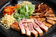 豚まる 藤沢店のおすすめポイント1