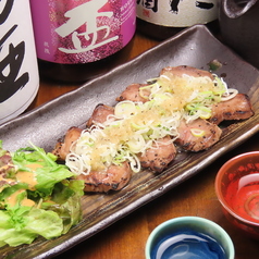 青森県産厚切り豚バラ肉のネギ塩炙り焼き