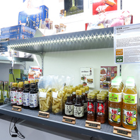 お土産コーナーも充実！