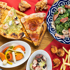 イタリアン＆ワインバル　UeCONA（ウエコナ）田町・三田店の写真2