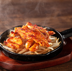 鍋だけじゃない！お酒にあう焼物や一品料理も豊富です☆