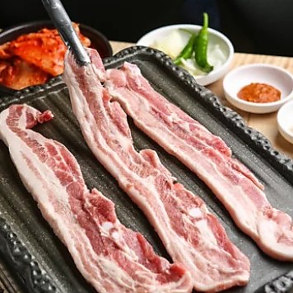 町田 韓国料理 サムギョプサル チーズタッカルビ 食べ放題 飲み放題