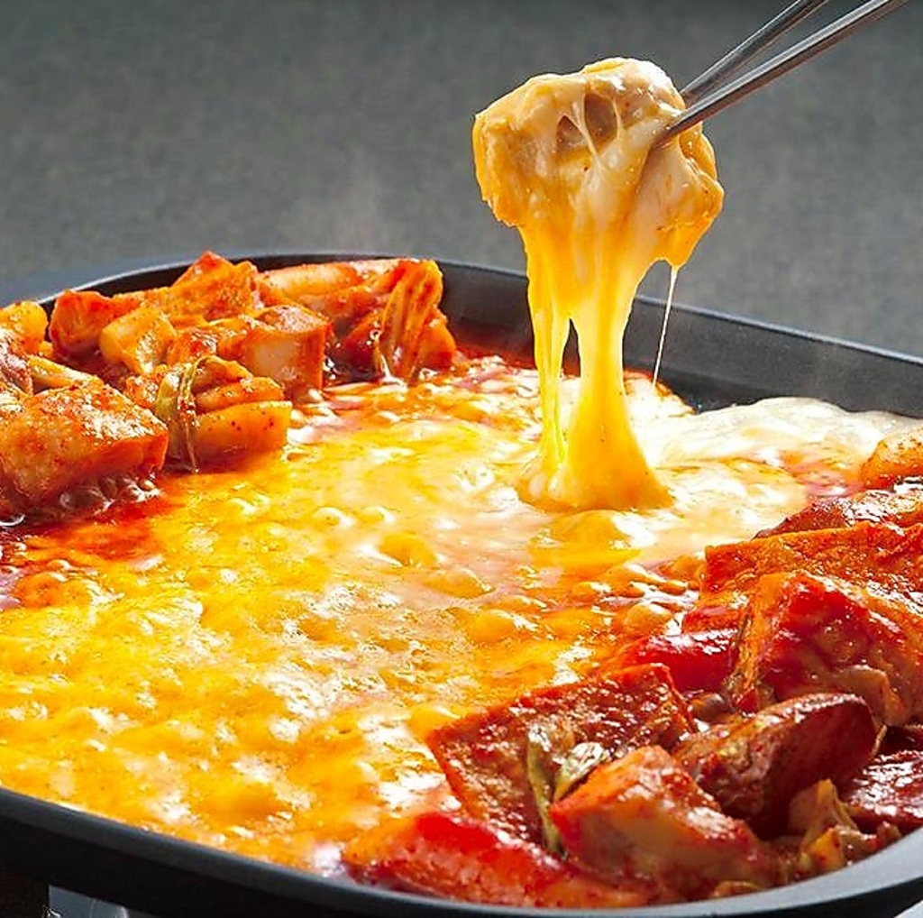 町田 韓国料理 サムギョプサル チーズタッカルビ 食べ放題 飲み放題