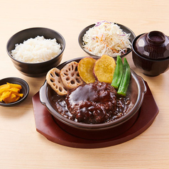 手ごねハンバーグ定食150g