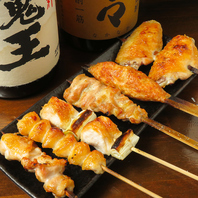 自慢の焼鳥と逸品で乾杯♪