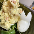 料理メニュー写真 ポテトサラダと半熟卵