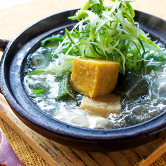 生麩と九条葱の湯葉餡かけ