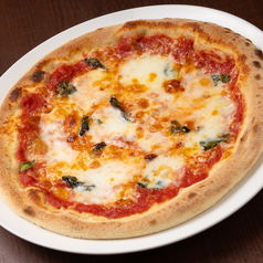 釜焼きピッツァ☆王道！マルゲリータの写真