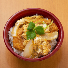 三元豚ロースカツ丼