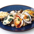 料理メニュー写真&nbsp;焼き牡蠣5種盛り合わせ