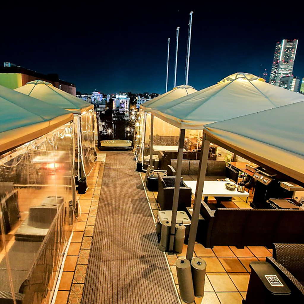 関内駅より徒歩約4分！駅近・手ぶらでOK◎お洒落な屋上テラスでBBQをお楽しみ頂けます♪