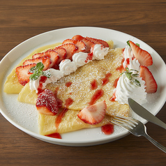 季節の果物クレープ