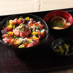 海鮮ぶっかけ丼