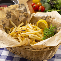 作る工程も楽しく、おいしいこだわりのキャンプ飯♪