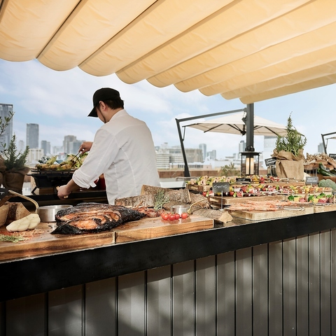 BLUE BIRDS ROOF TOP TERRACE ブルーバーズルーフトップテラス(大阪城