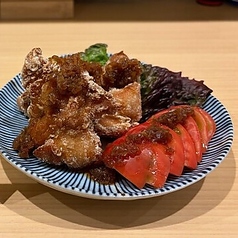 揚げ鶏のネギソースがけ