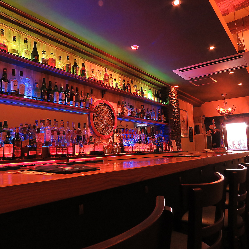 人と人との繋がりが広がるカウンター