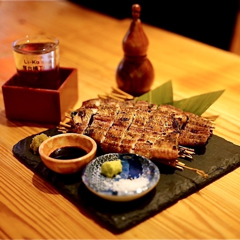 鹿児島中央駅Li-ka1920の1階の屋台村！薩州峰地鶏と鹿児島県産うなぎを堪能下さい♪