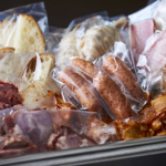 冬は安全に配慮し、肉類は低温調理済みのものをご用意♪安全に楽しくBBQをお楽しみください!