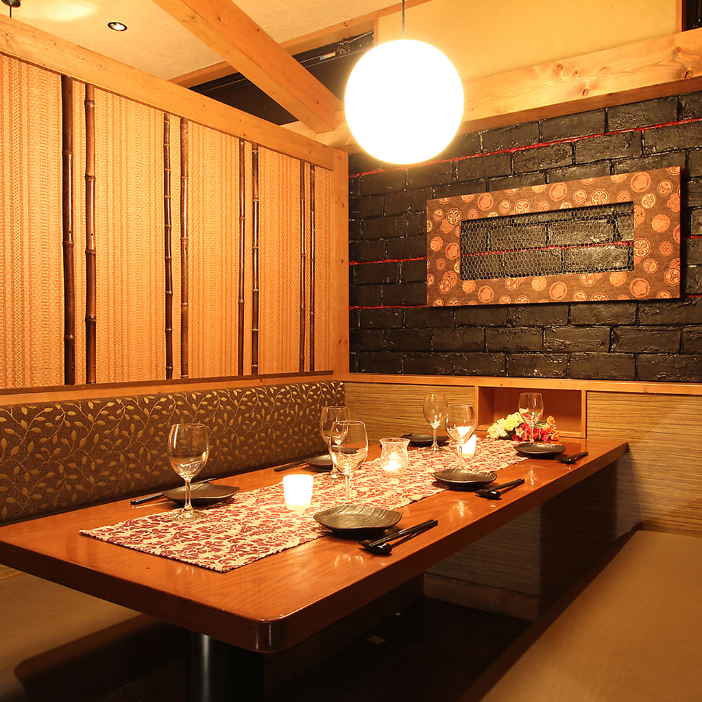 焼き鳥 天神 大名 個室 掘りごたつ 居酒屋 焼鳥 肉 魚 飲み放題 誕生日 貸切 完全個室 女子会 もつ鍋